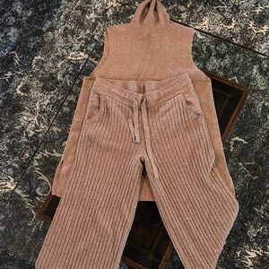 Women's Tan Knit Pants and Sleeveless Top Set